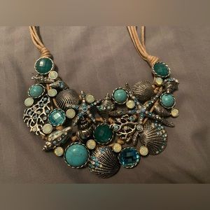 St. Thomas seashell statement necklace